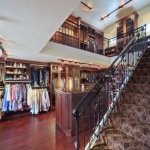 two-storied-walk-in-closet8