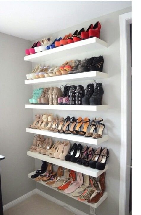 walk-in-closet-shoes3